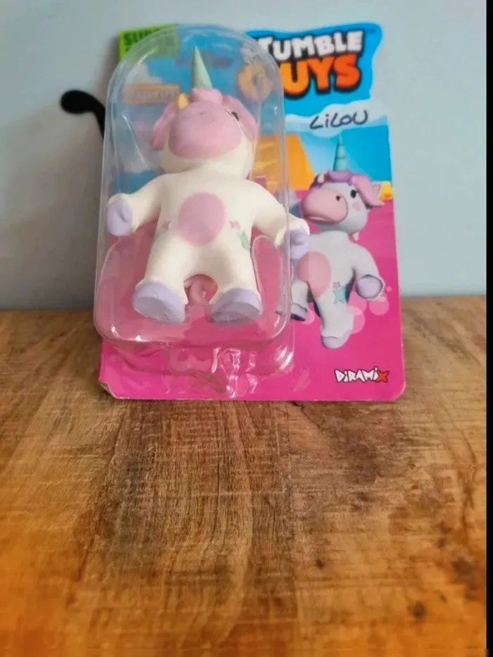 Figurine licorne stumble guys - photo numéro 3