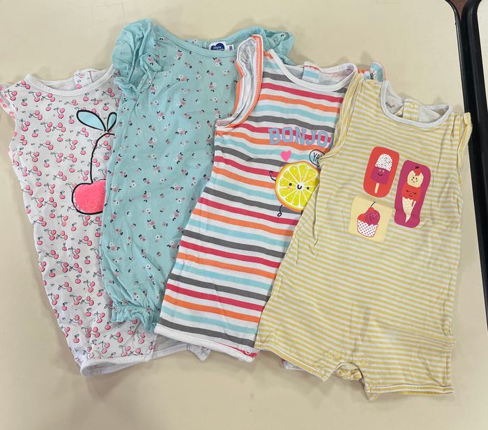 Lot 9 mois - photo numéro 2