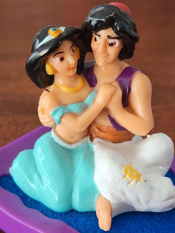 Jouet Aladdin & Jasmine Disney Mcdonald's Vintage - photo numéro 3