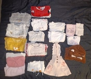 Lot vêtements bébé 1 mois