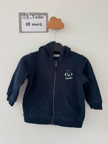 Gilet à capuche - taille 18 mois 🌼