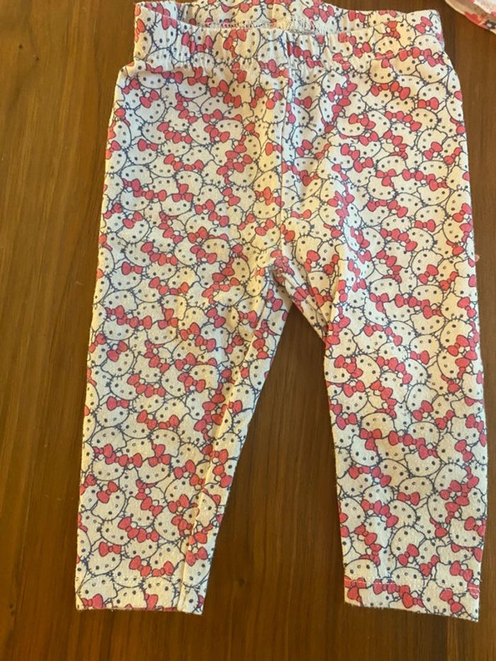 Lot ensembles Hello Kitty 3-6 mois C&A - photo numéro 4