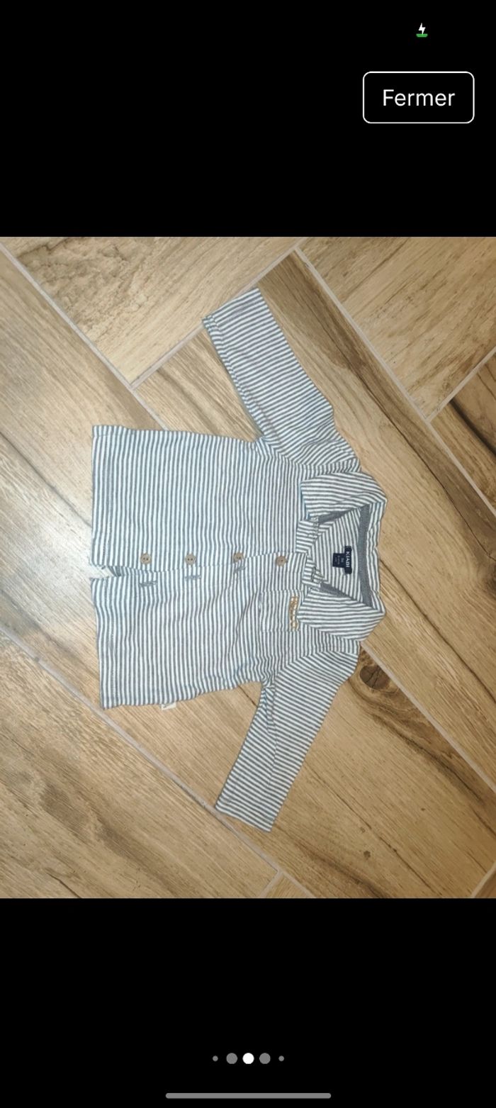 Lot 3 chemises dont une molletonné style sherpa 
Et 1 polo rouge
Parfait état 
Taille 3 mois 59-60cm 
marque orchestra sergent major Kiabi tape à l'oeil - photo numéro 6