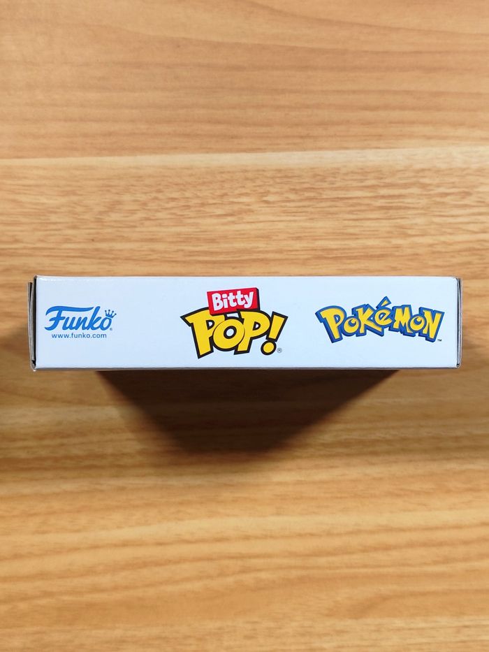 Boite De 4 Bitty Pop! Pokémon - Pikachu Vaporeon Caterpie Cubone - photo numéro 9