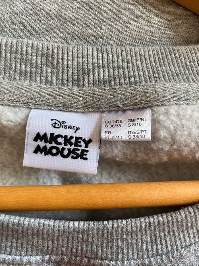 Sweat Mickey neuf - photo numéro 4