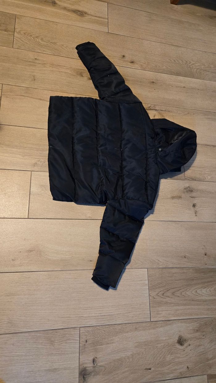 Manteau noir - photo numéro 2