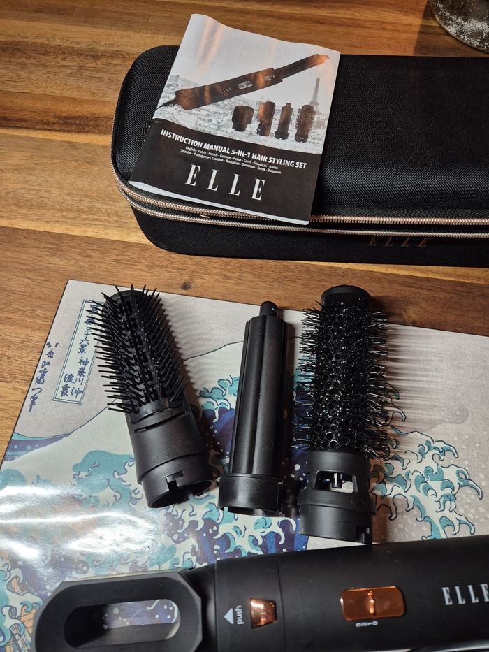 Brosse Coiffante / 5 en 1 -ELLE - photo numéro 3