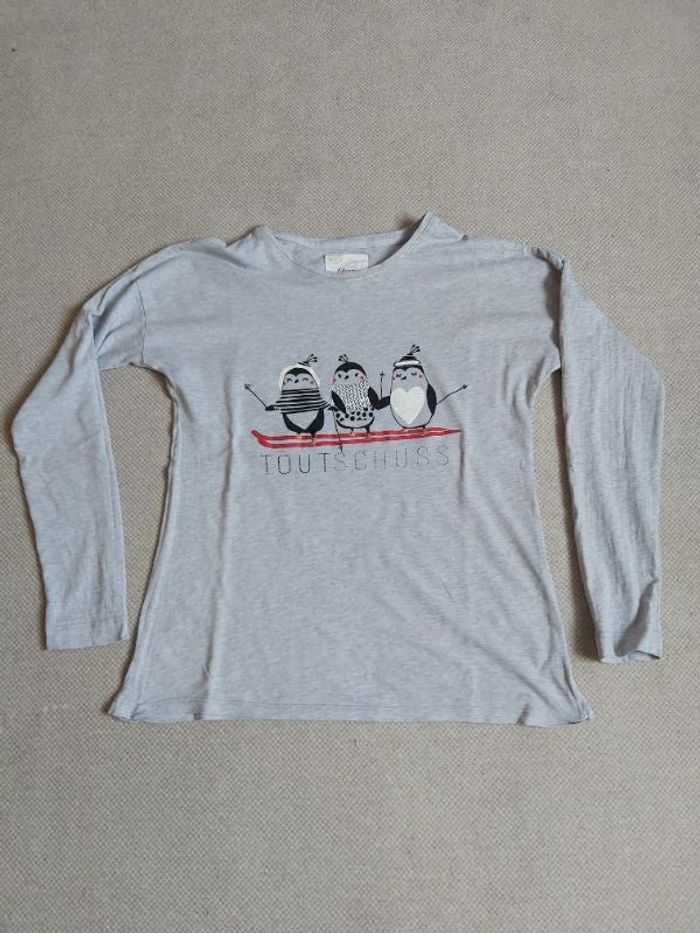 Tee-shirt de pyjama manches longues gris clair sur lr thème du ski T.S  - Etam