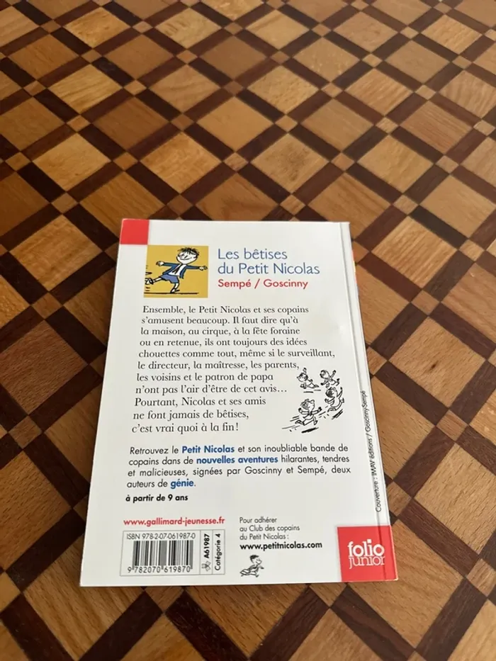 Livre Les Bêtises du Petit Nicolas - photo numéro 2