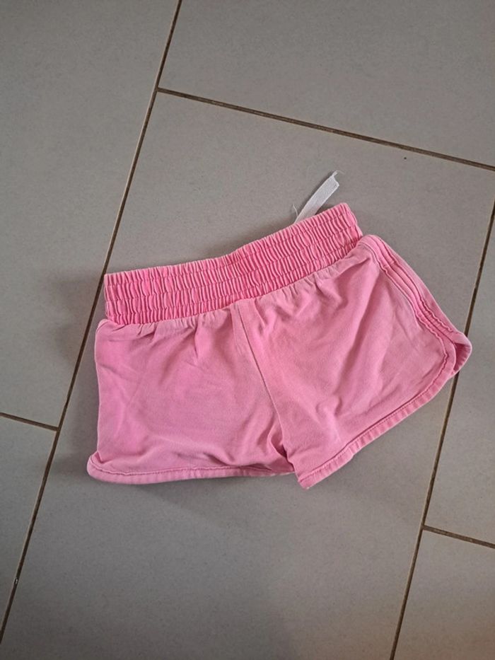 Short 5 ans - photo numéro 2