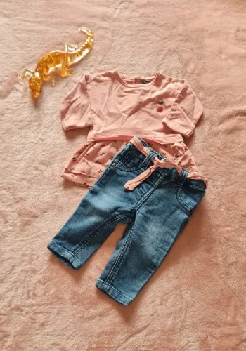 Ensemble cerise - Haut et legging - Kiabi - 1/3 mois