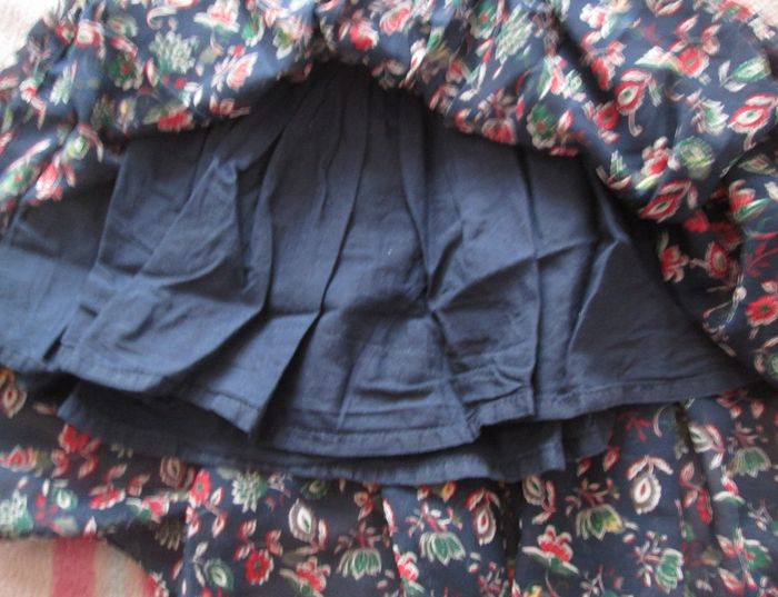 Jupe bleu marine vert et rouge TAO 5 ans - photo numéro 2