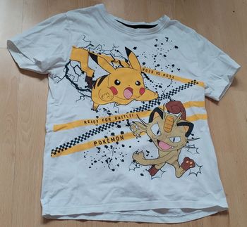 Tee shirt pokémon