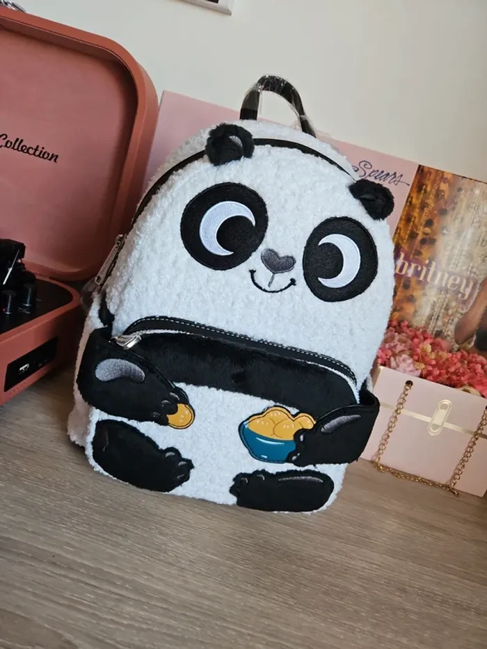 Loungefly Kung Fu Panda <3 - photo numéro 12