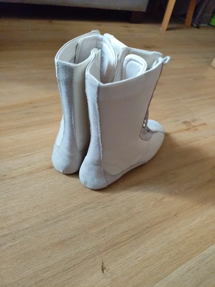 Baskets hautes style boxe Zara cuir blanc cassé 36 neuves - photo numéro 5