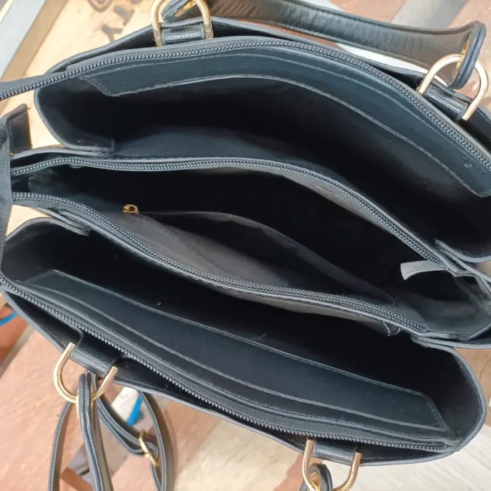 Sac noir Gallantry Paris porté main/fépaule zippé à anses rigides S039 - photo numéro 14