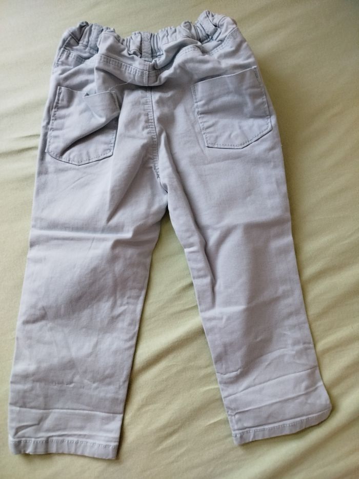 Pantalon et tee shirt - photo numéro 4