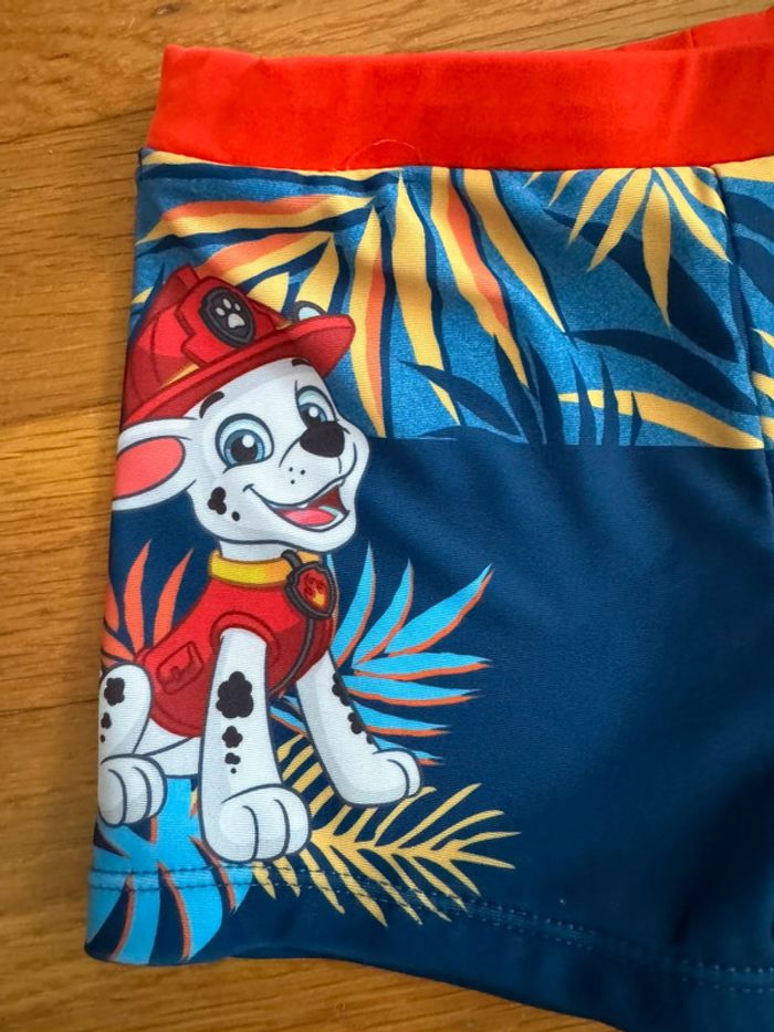 Boxer de bain 4 ans - photo numéro 3