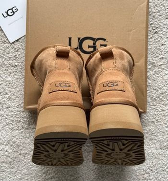 Bottines UGG Classic Mini Platform - Taille 37 - Neuves - photo numéro 5