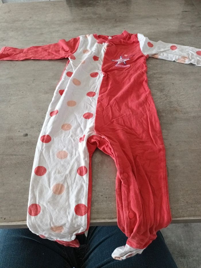 3 pyjamas 24mois - photo numéro 8