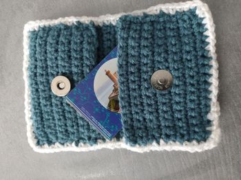 Porte carte fait au crochet