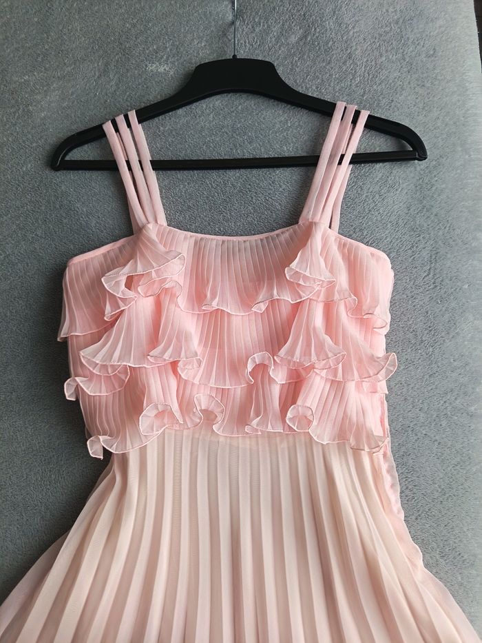 Robe 36 - photo numéro 3