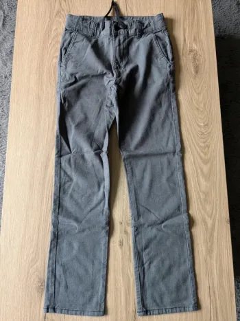 Pantalon gris , Kiabi 10 ans