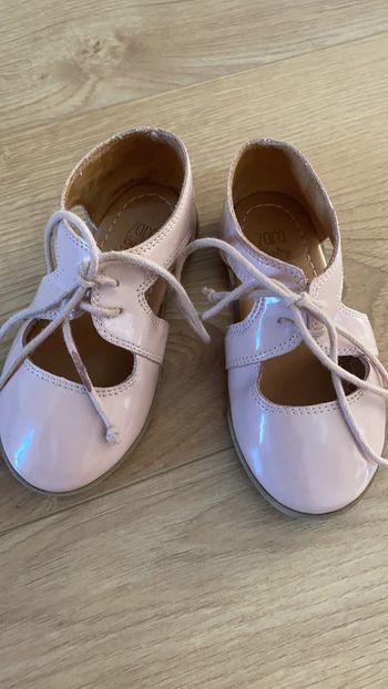 Magnifique ballerines rose poudré vernis zara