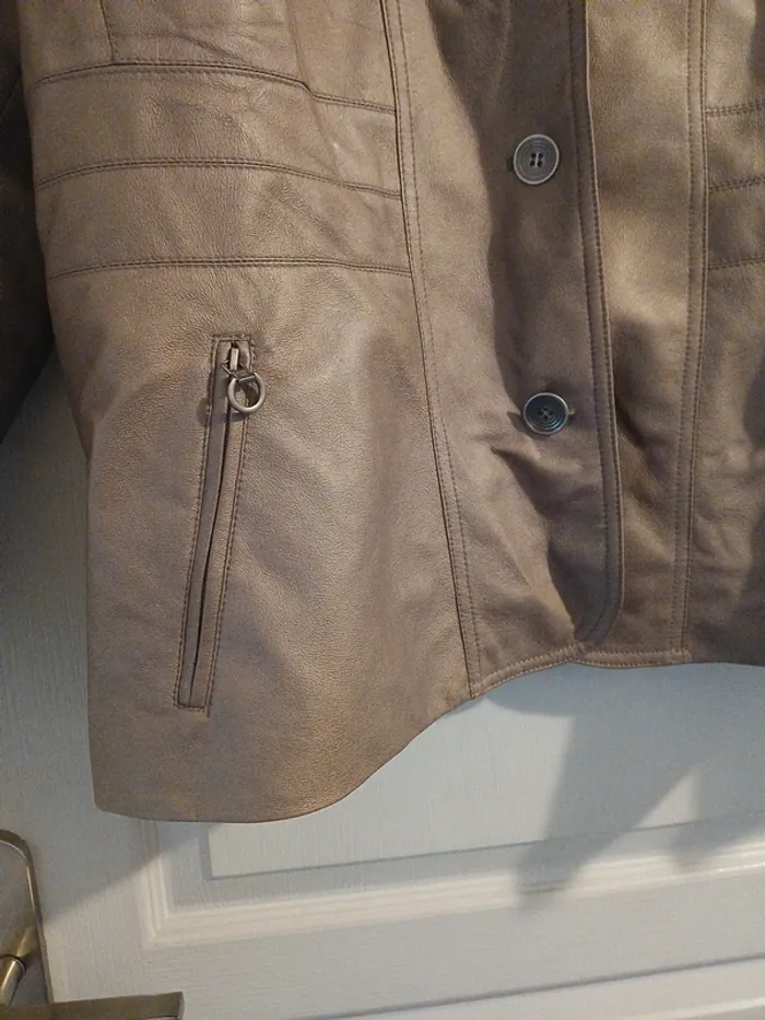 Blouson simili cuir chocolat - photo numéro 2