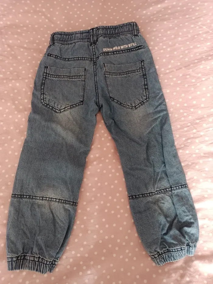 Jeans 4 ans (taille grand) - photo numéro 3