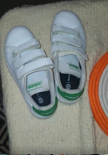 Chaussure adidas a cratch taille 32