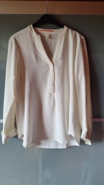 Blouse blanche