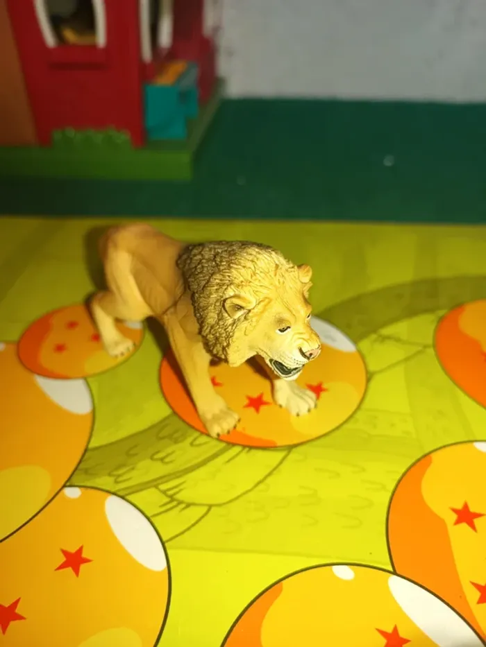Lion Shleich