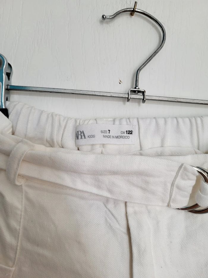 Short été blanc Zara 7 ans impeccable - photo numéro 3