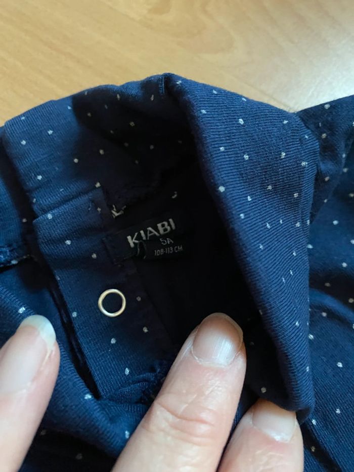 Pull col roulé marine à pois blancs Kiabi Taille 5 ans - photo numéro 3