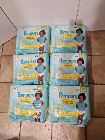 174 couches Pampers premium protection taille 6