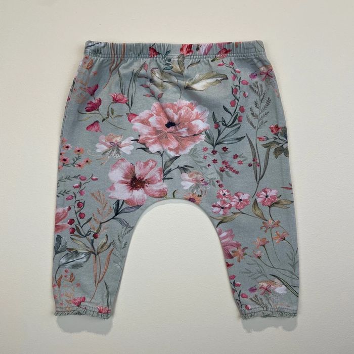 Legging fleuri next 3-6 mois - photo numéro 2