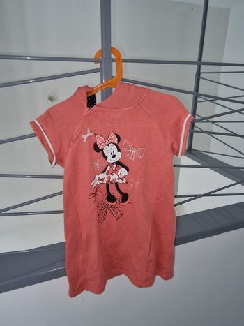 robe rose à capuche minnie Disney