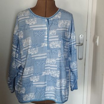 Haut femme 46/48