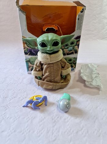 Peluche interactive Star Wars Mandalorian Goûter de Grogu / bebe yoda animatronic