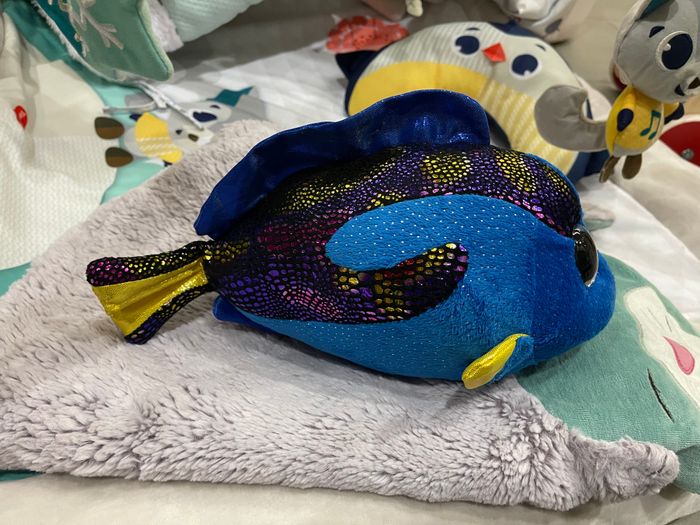 Peluche Poisson bleu Ty - photo numéro 2