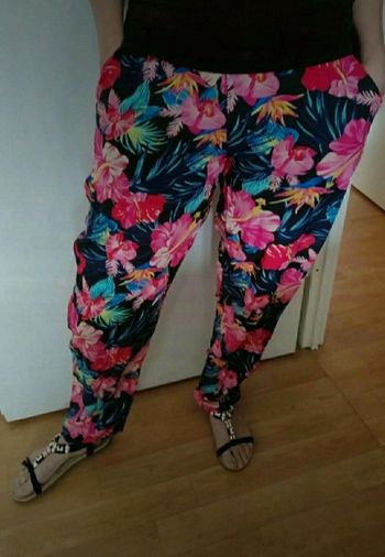 Pantalon motifs tropical Taille L
