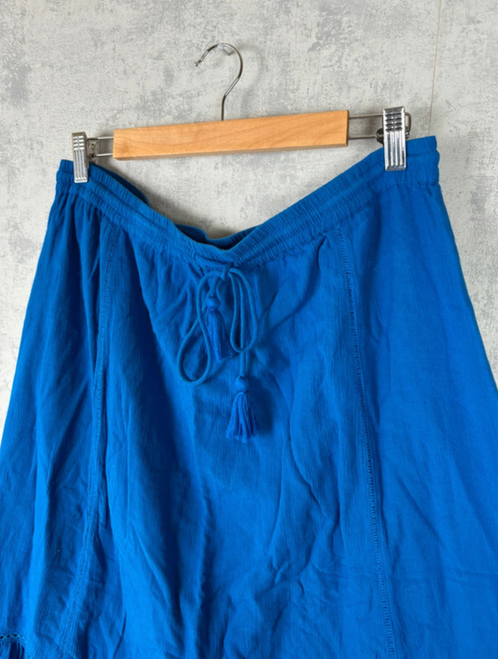 🌸 Jupe mi longue type bohème bleu Taille 44 🌸 - photo numéro 2