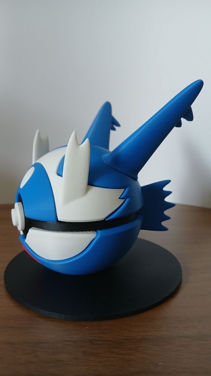 Pokeball Latios - photo numéro 2
