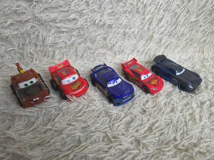Voiture disney cars - flash Martin Jackson Storm transberry juice - grand format - 12 cm environ - lot de 5 voiture