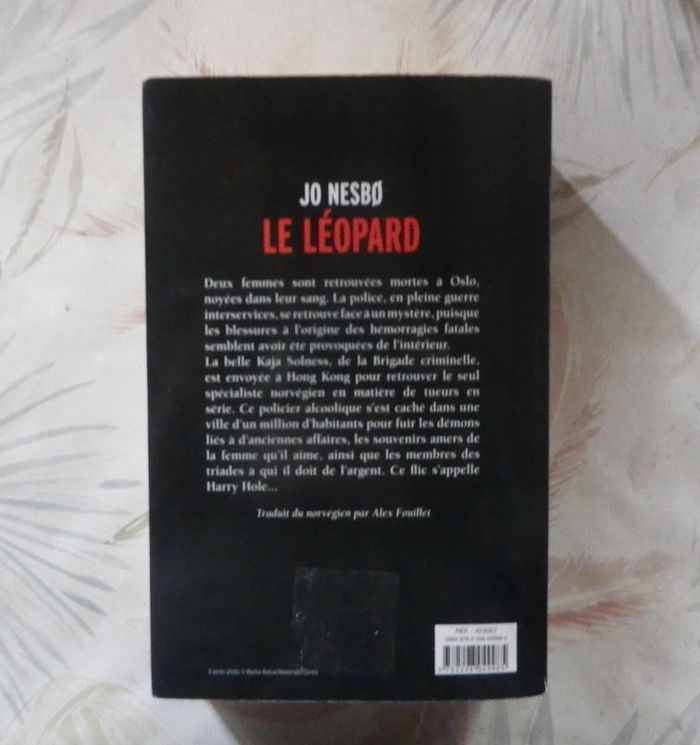 Le léopard de Jo Nesbq Ed. France Loisirs - photo numéro 2