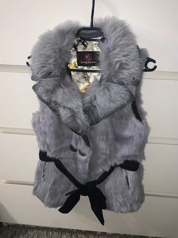 Veste sans manche fourrure