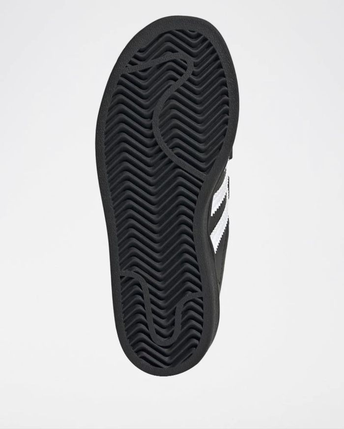 Chaussures adidas enfants neuf - photo numéro 8