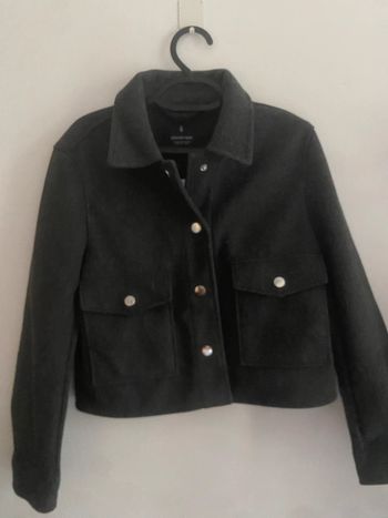 Veste gris foncé noir