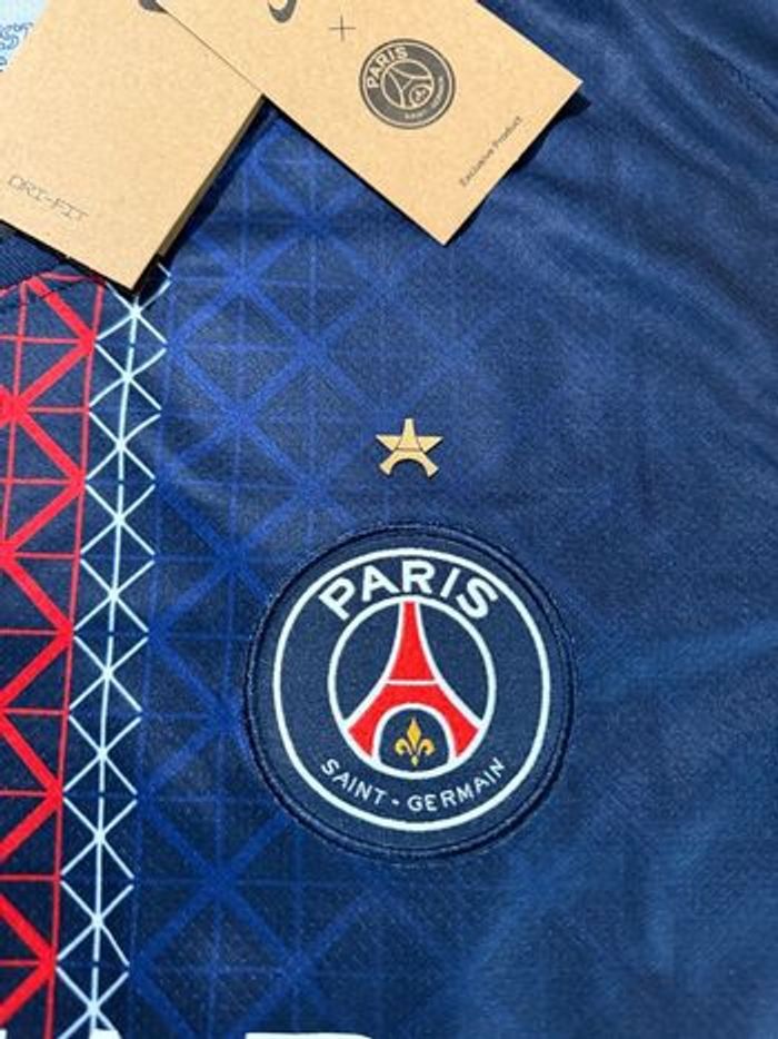 Maillot PSG 2025/2026 João Neves Badge UEFA Taille M - photo numéro 7